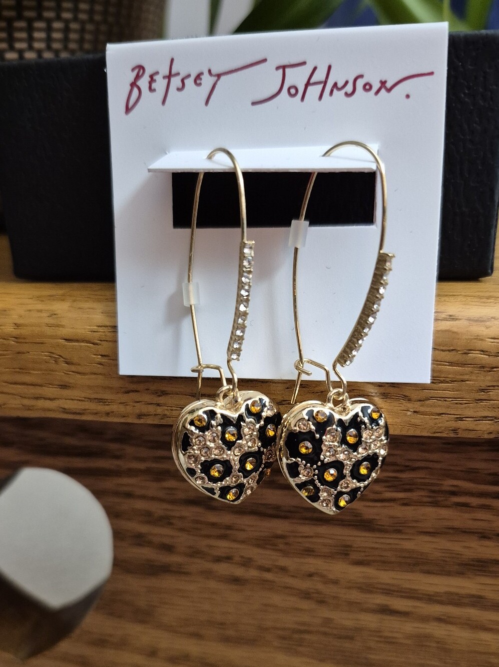 Betsey Johnson Gold Heart Leopard-Spot Drop Earrings with Rhinestones. NEW!